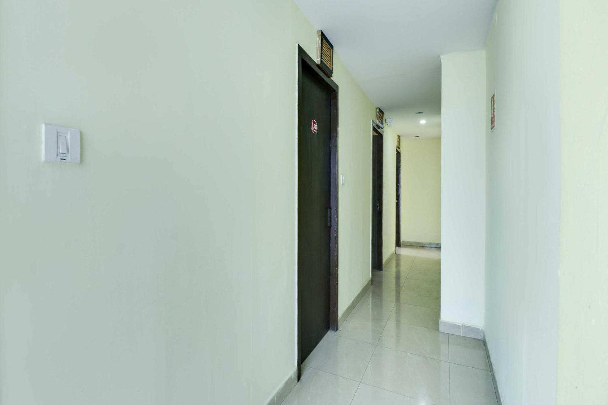 Hotel O Royal Galaxy Bangalore Esterno foto