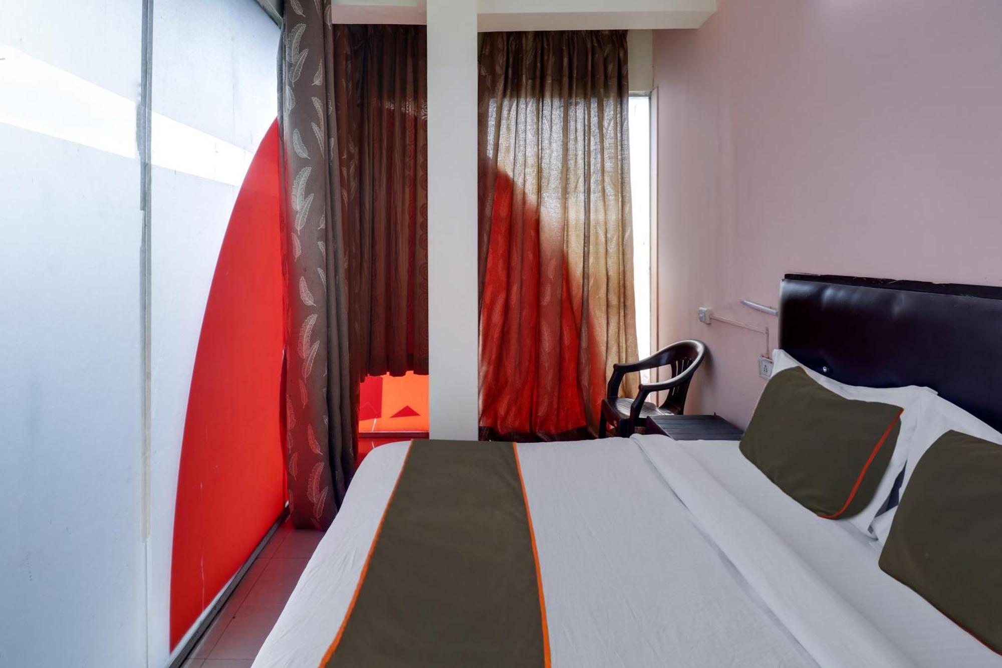 Hotel O Royal Galaxy Bangalore Esterno foto
